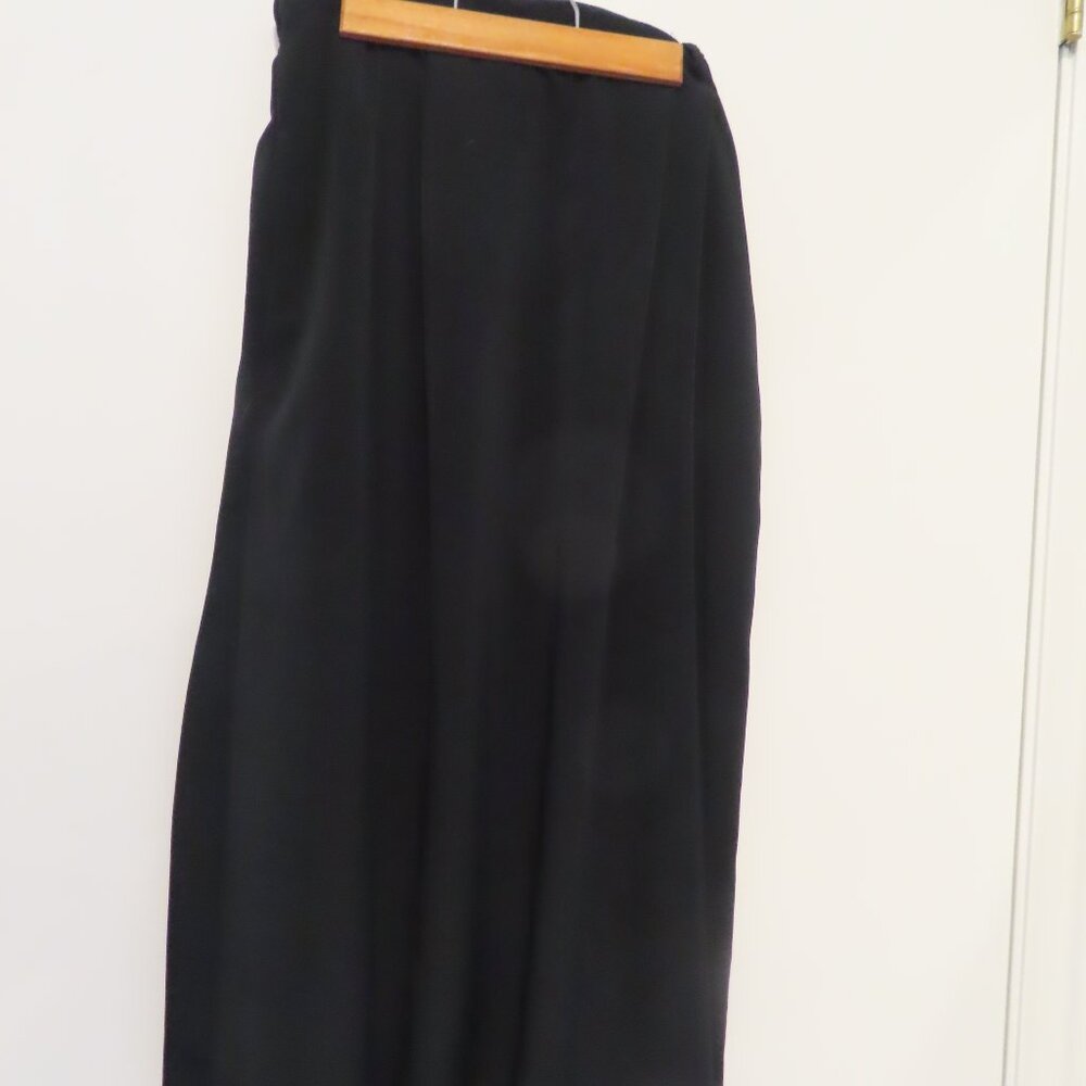 Women's Willow Ridge Black Elastic Waist w belt loops 2 pockets Size 12p
